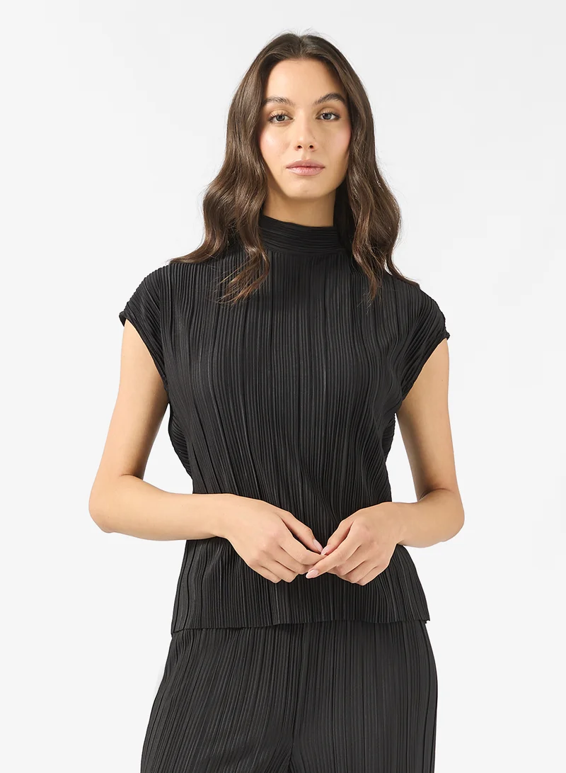 Vmaurora Tie Neck Capsleeve Top