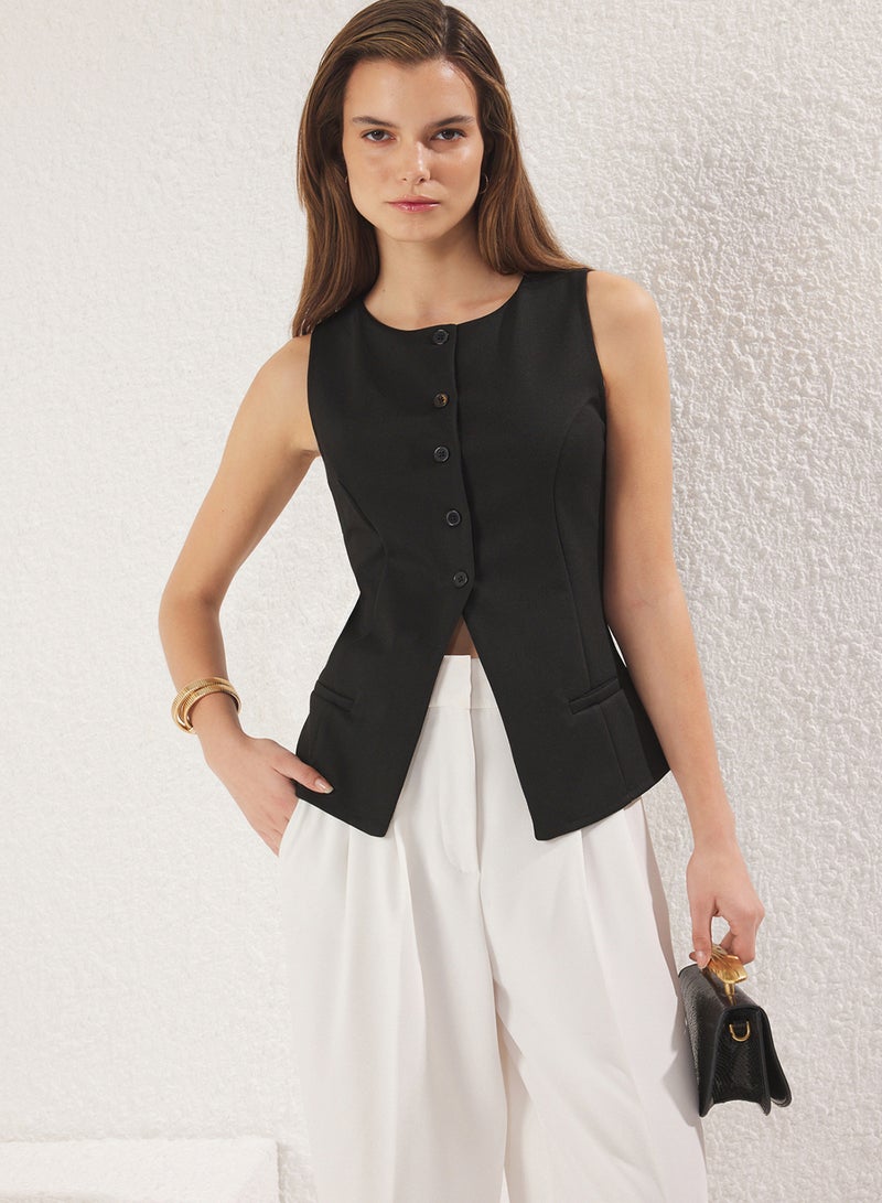 trendyol Black Flannel Pocket Detailed Buttoned Regular Knitted Blouse Vest - Image 4
