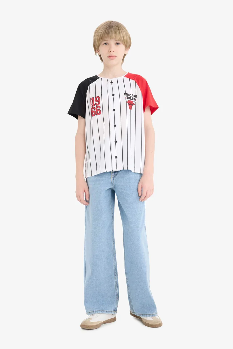 ديفاكتو Boy NBA Chicago Bulls V Neck Back Printed T-Shirt