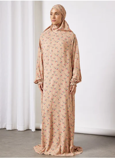 Hayat Praying Dress With Attached Veil