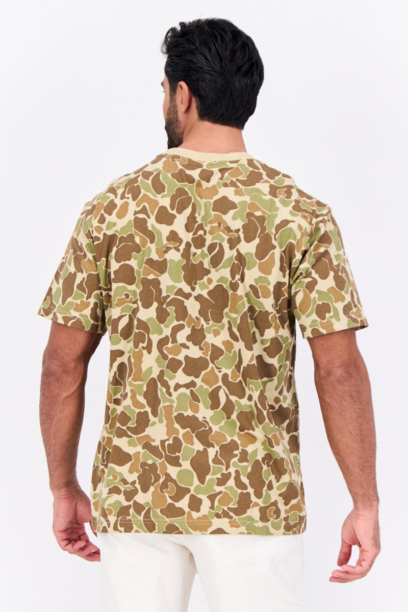 GAP Men Crew Neck Short Sleeve Camouflage T-Shirt, Olive Combo - Image 4