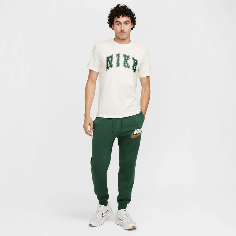 Nike Men's Sportswear Club T-Shirt