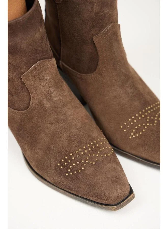 Manijero  (Gona) Women's Genuine Leather Front Treaded Cowboy Coffee Boot. for Women | Best Price UAE