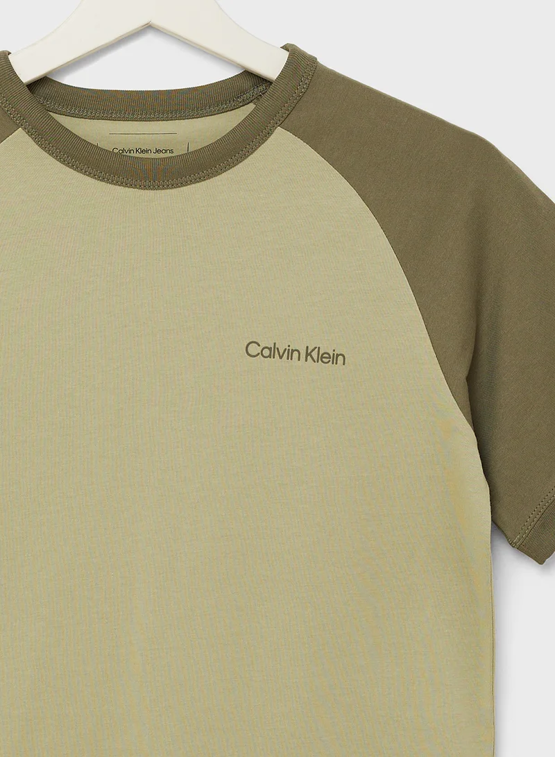 Calvin Klein Jeans Youth Essential Logo T-Shirt