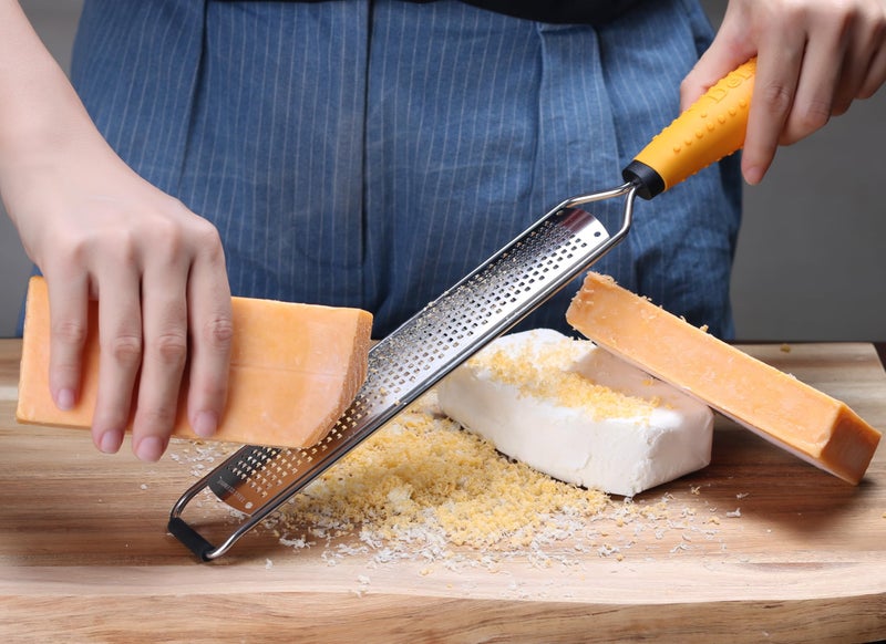 Deiss PRO Lemon Zester & Heavy Duty Cheese Grater & Vegetable Grater — Parmesan Cheese Lemon, Garlic, Nutmeg, Chocolate, Fruits, Vegetables, Ginger Grater - Cheese Shredder & Stainless Steel Grater - Image 3