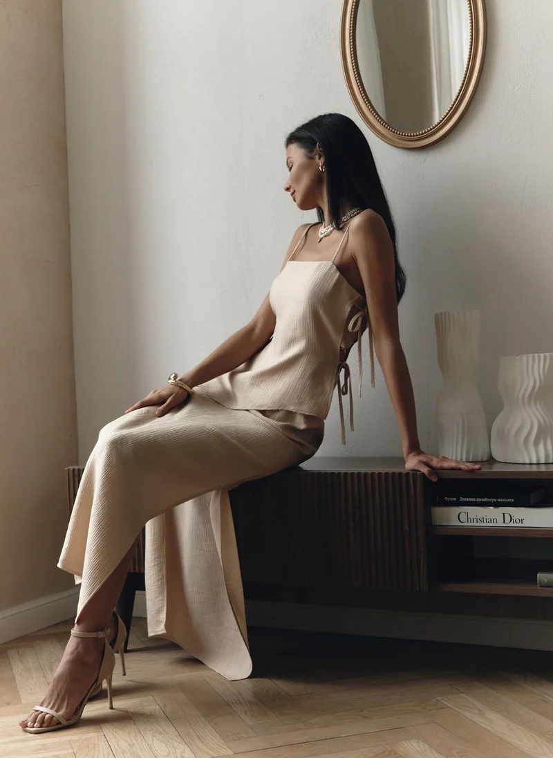 Lichi  Straight maxi skirt from textured fabric for Women | Best Price UAE