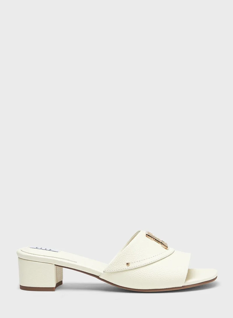 ايل Single Strap Sandals