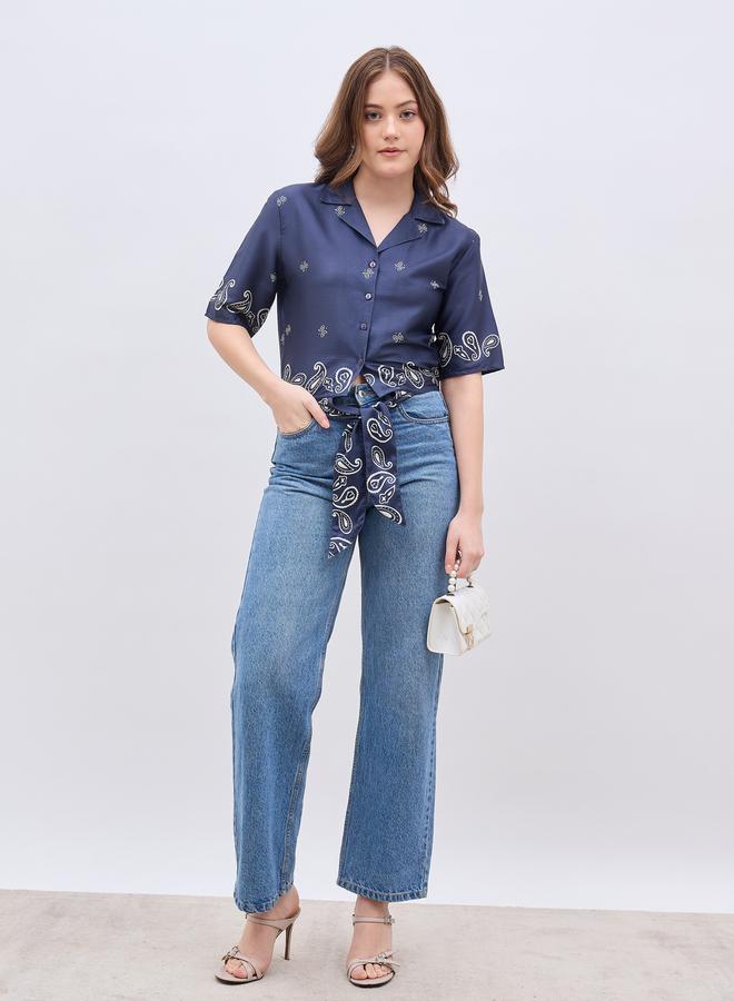 ستايلي بلوزة بياقة منتجع بطبعة بيزلي مع تفاصيل عقدة ربطة - Image 3