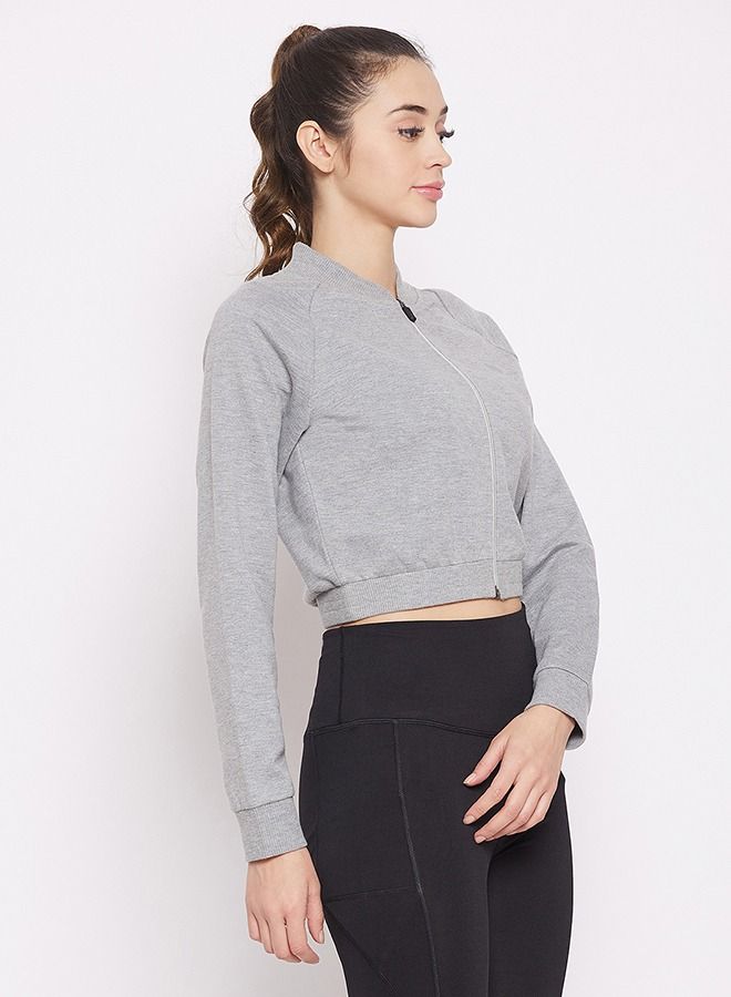 Clovia سويت شيرت Clovia Comfort-Fit Active Crop باللون الرمادي المختلط مع شعار عاكس - Image 4
