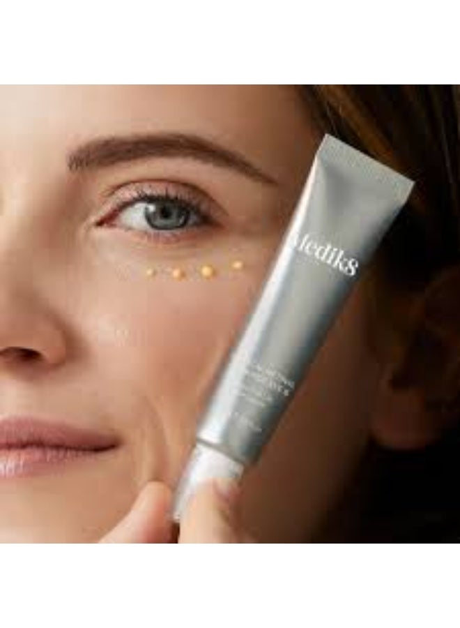 Medik8 Crystal Retinal Ceramide Eye 10 15ml - Image 3