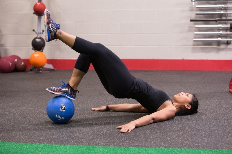 Body Solid Rubber Medicine Ball - Superior Grip, Textured Surface, Adjustable Air Pressure Fitness Balls - Ideal for Cardio and Core Exercise in Home & Gym Workouts - Image 3