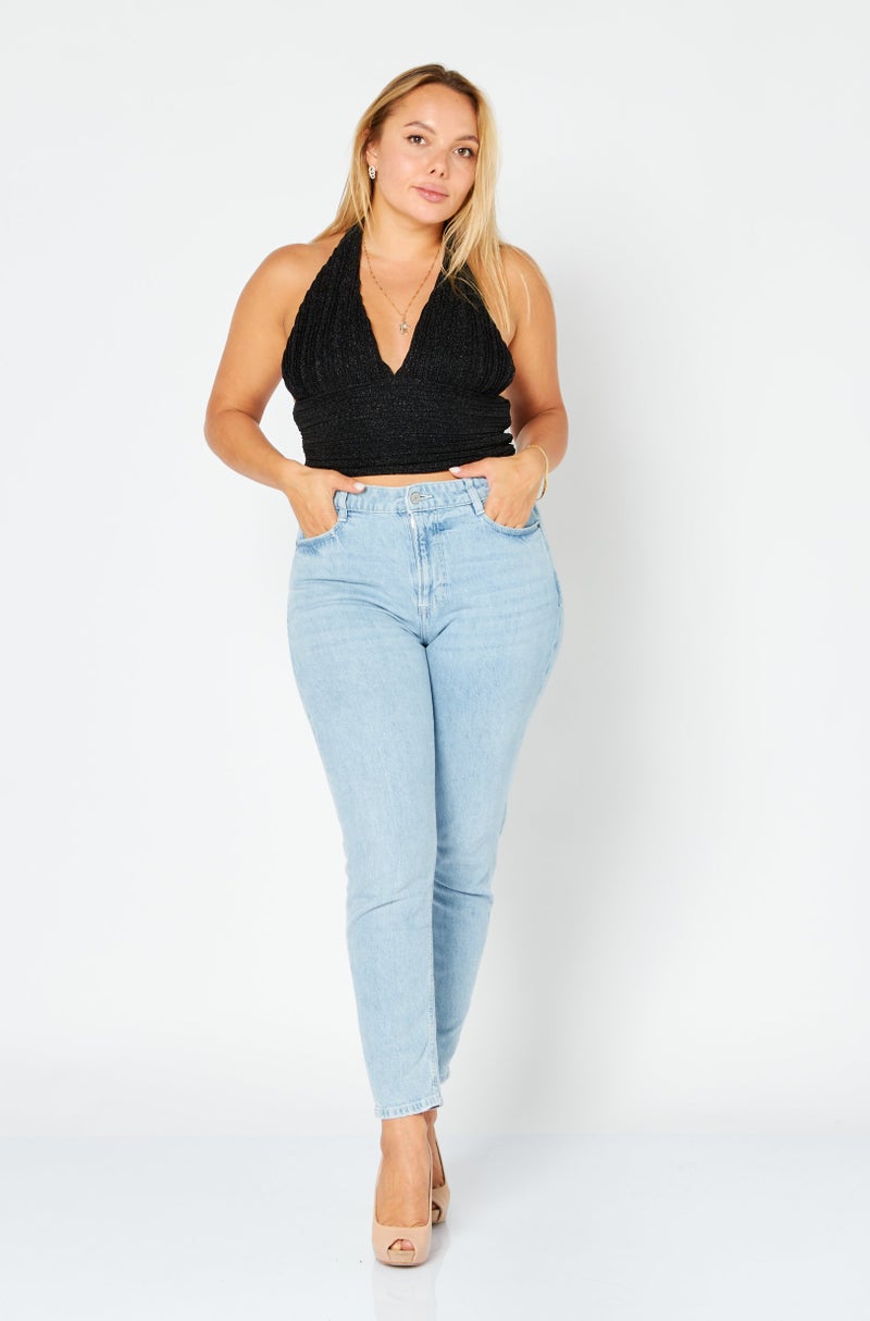 NA-KD توب قصير بلا أكمام برقبة هالتر للنساء، أسود - Image 3