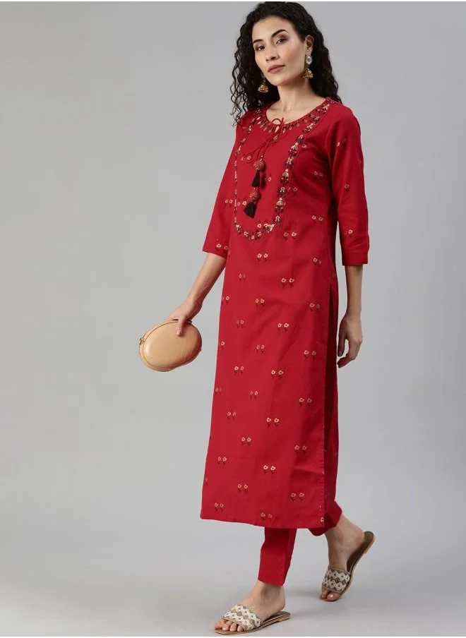 آي شين Elastic Women Red Rayon Kurtis with Embroidered pattern Tunic and features a Round neckline and Three-Fourth Sleeve secured with Elastic closure and styled in Straight Fit ideal for Festive moments — crafted to elevate your special moments.