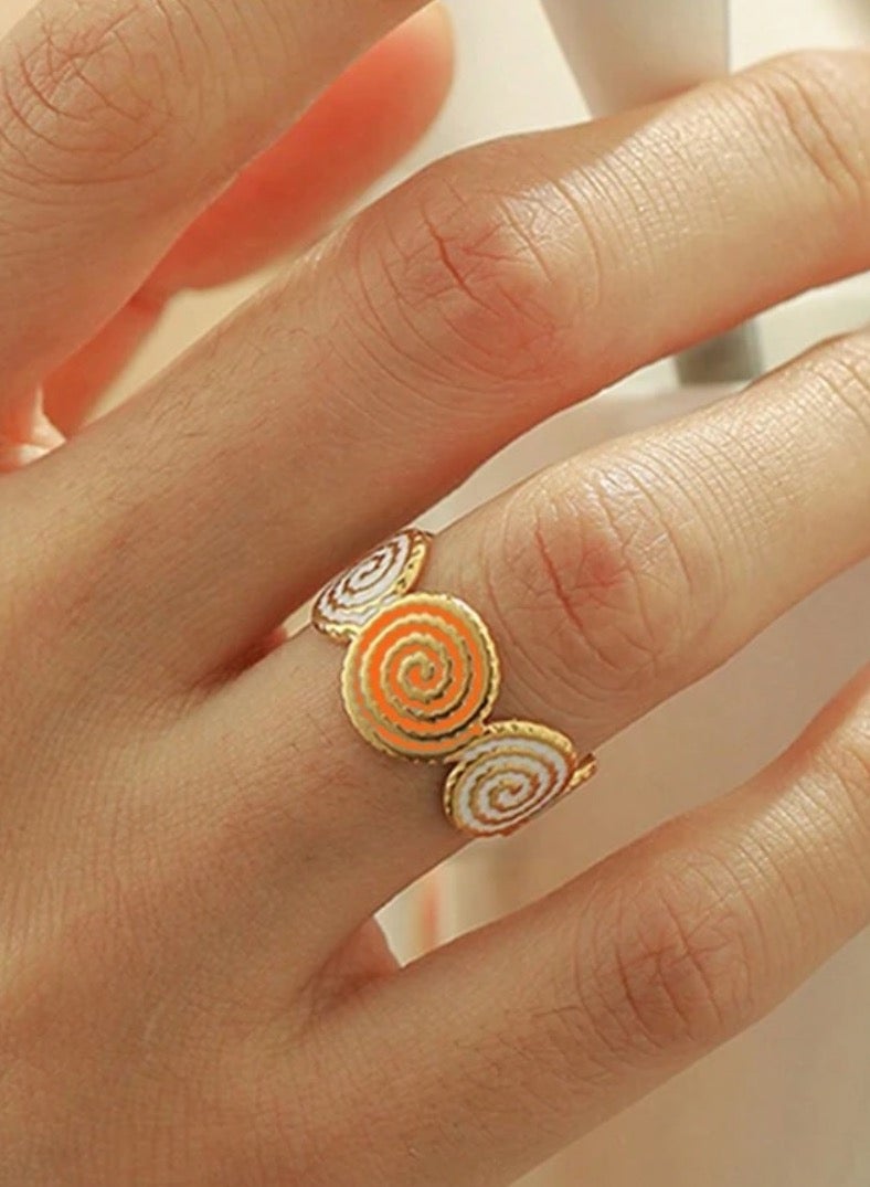 إيكوال خاتم نسائي أنيق من الاستانلس ستيل مطلي باللون الذهبي بمقاس موحد