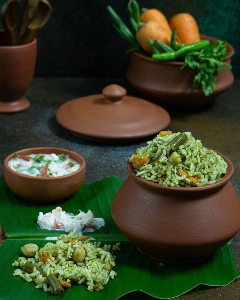 THE HANDICRAFTIAN وعاء تقديم داهي هاندي من الفخار المصنوع يدويًا من THE HANDICRAFTIAN، فخار هندي تقليدي | يعزز النكهة والملمس | قلوي طبيعي - صغير - (600 مل) - Image 3