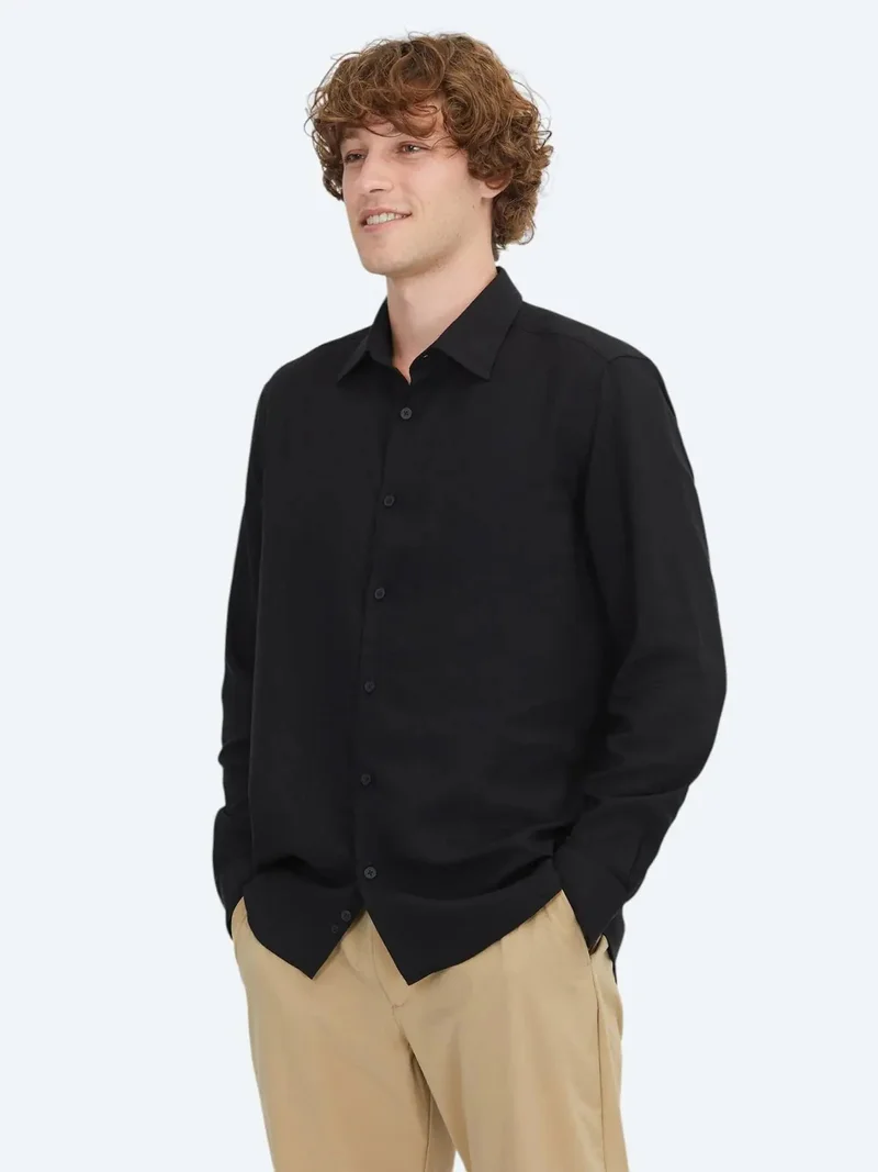 كيب قميص كاجوال مخطط أسود بقصة عادية