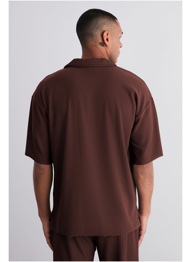 trendyol - Limited Edition Brown Oversize/Wide Texture Anti-Wrinkle Ottoman Polo Collar T-Shirt TMNSS23PO00020 - Image 1