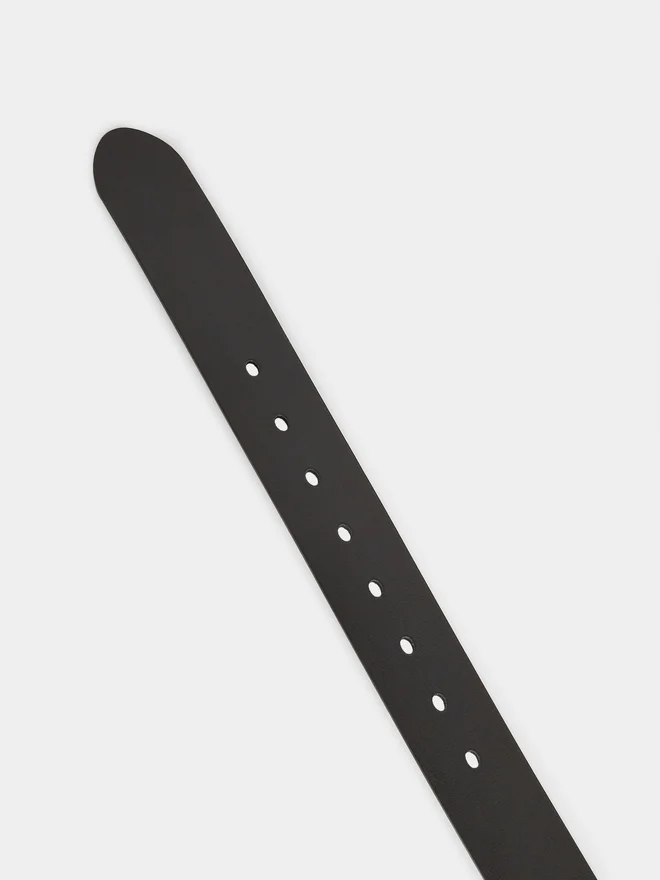 Styli  Styli Men Square Buckle Casual Belt for Men | Best Price UAE