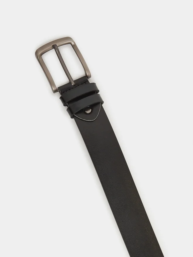 Styli  Styli Men Square Buckle Casual Belt for Men | Best Price UAE