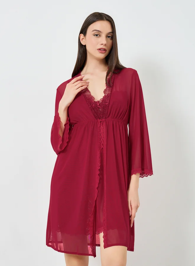 تايك تو مجموعة من روب وفستان لانجري دانتيل