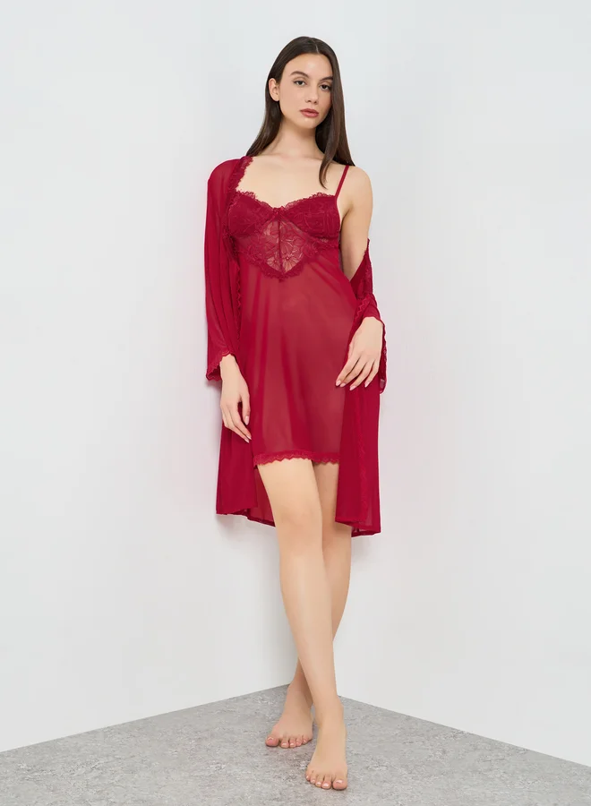 تايك تو مجموعة من روب وفستان لانجري دانتيل