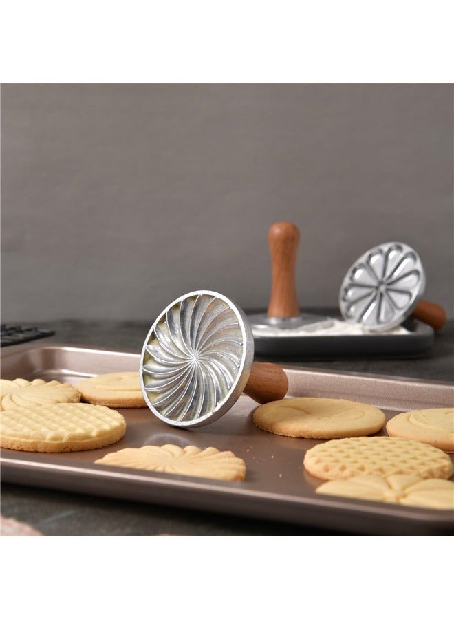 مجموعة من 3 طوابع كوكيز، قالب معدني لقطع الكوكيز بمقبض خشبي، لوازم تزيين الكوكيز للخبز والكعك بنفسك - Image 4