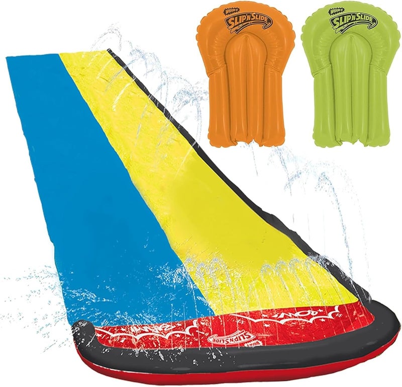 وامو Wham-O Slip N Slide منزلق مائي مزدوج للعشب بطول 16 قدم مع ممر رشاش ولوحين قابلين للنفخ، منزلقات فائقة الانزلاق لأنشطة المياه الخارجية الصيفية في الفناء الخلفي - Image 1