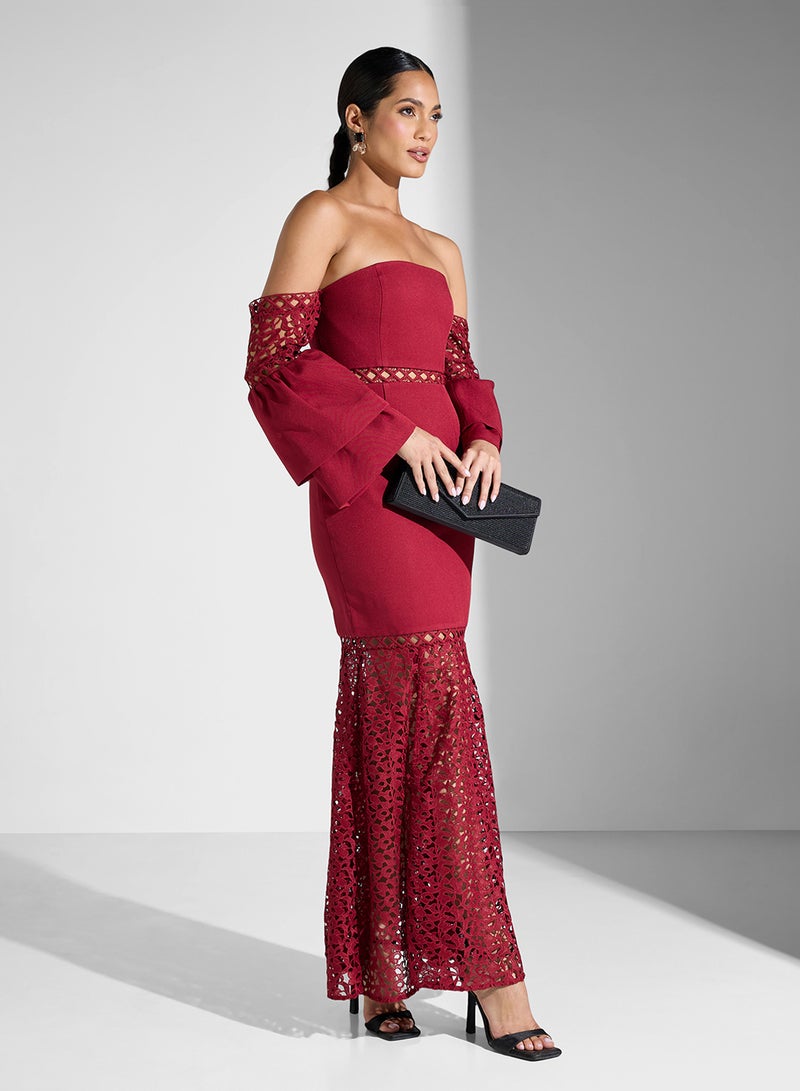 كيب سايك فستان دانتيل مكشوف الكتفين - Image 1