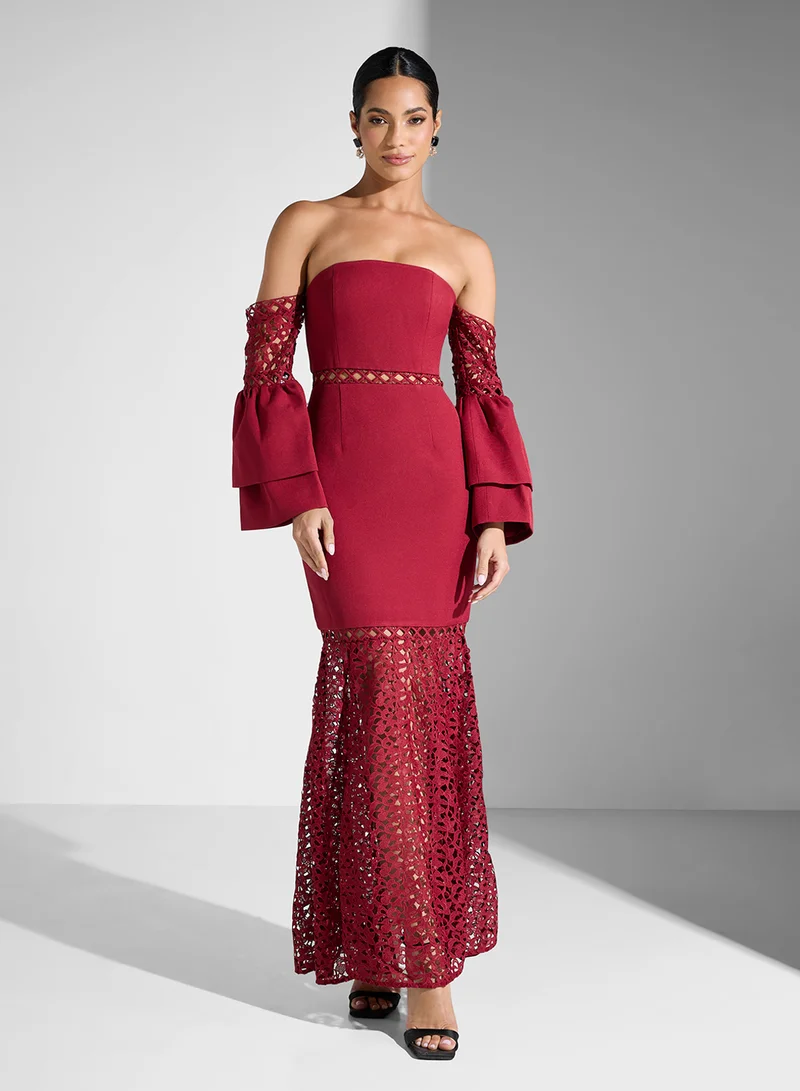كيب سايك UPLIFTED GOWN