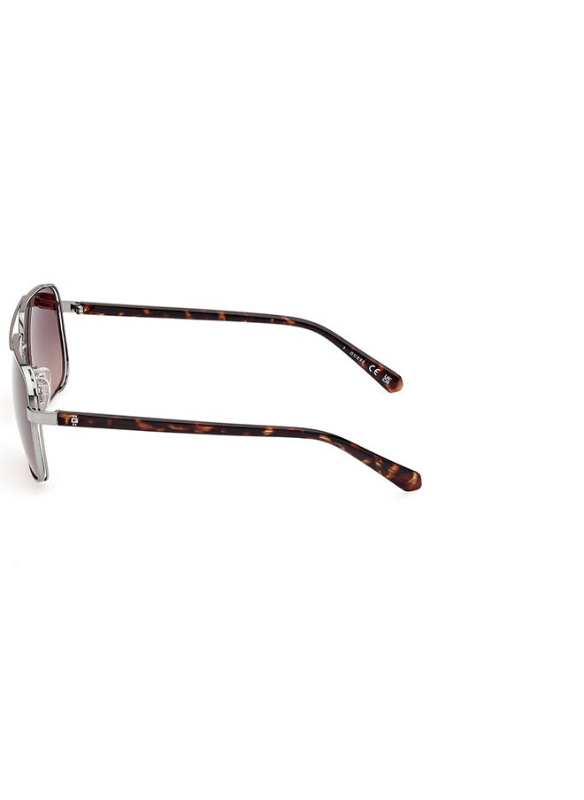 GUESS Men's UV Protection Navigator Sunglasses - GU0011908F58 - Lens Size: 58 Mm  - Image 2