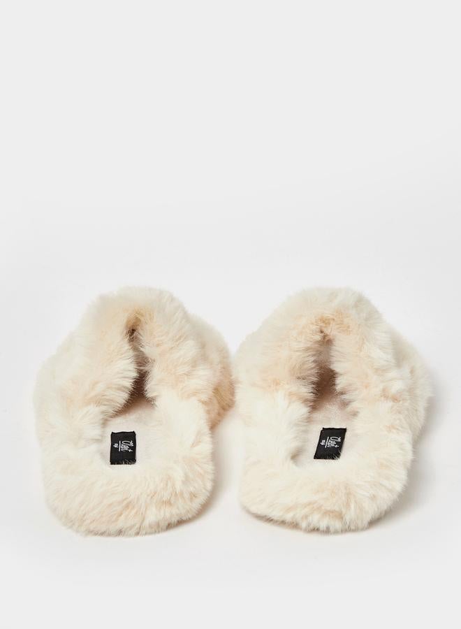 Closet Chain Detail Faux Fur Bedroom Slippers - Image 3
