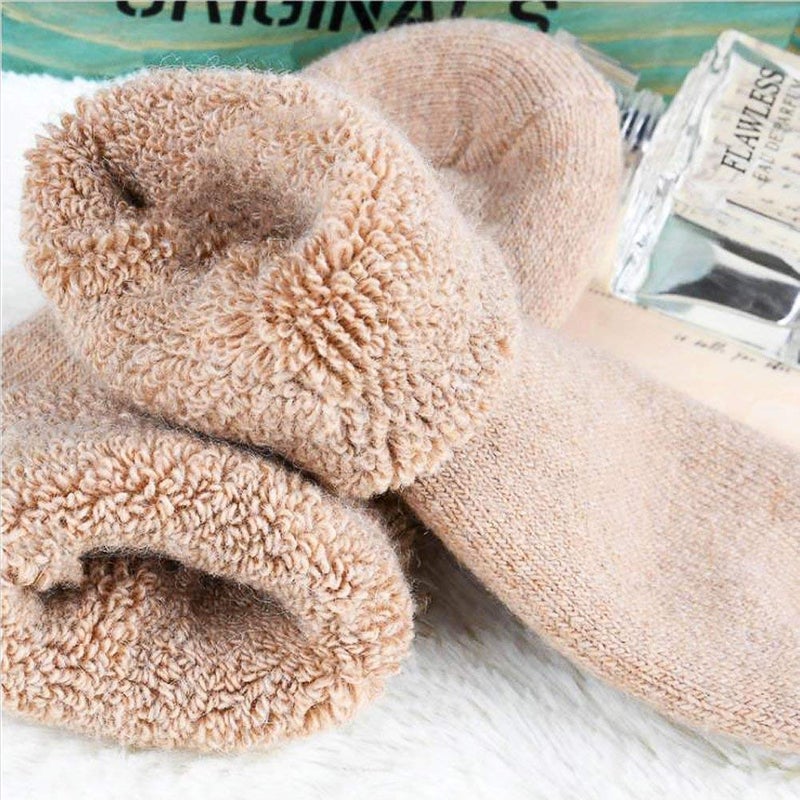 Yoicy Womens Super Thick Wool Socks - Soft Warm Comfort Casual Crew Winter Socks (Pack of 3-5), Multicolor - Image 4