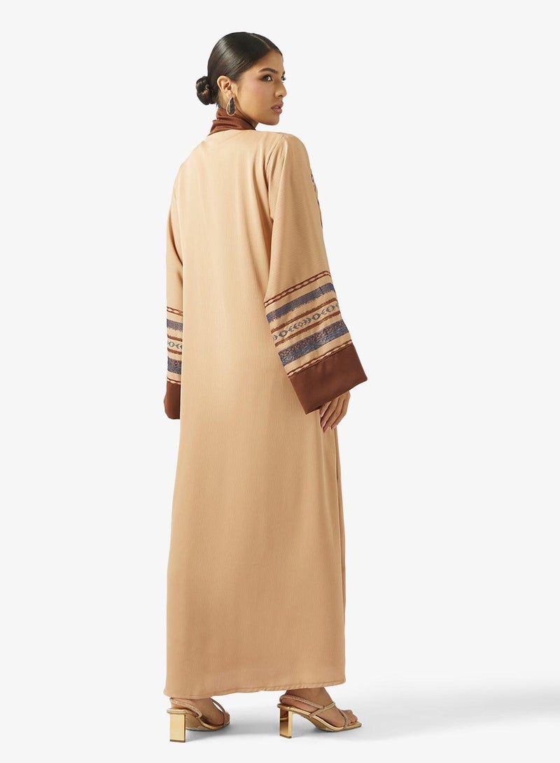 hayas closet Embroidered Open Front High Neck Abaya - Image 3