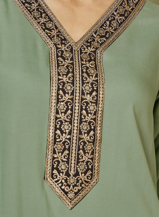 Styli Styli Embroidered V Neck Jalabiya with 3/4 Sleeves