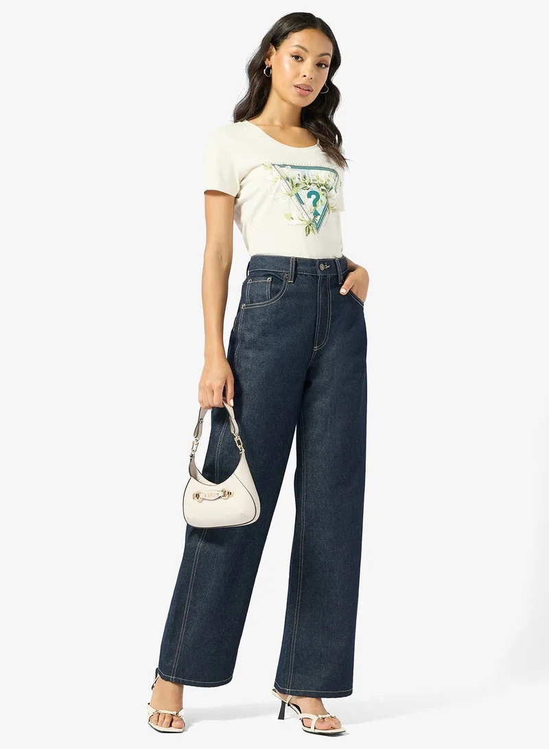 جس تيشيرت كاميليا بأكمام قصيرة ورقبة دائرية