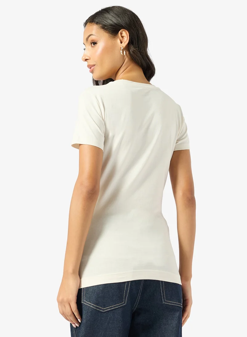 GUESS Camelia Crew Neck Short Sleeve T-Shirt