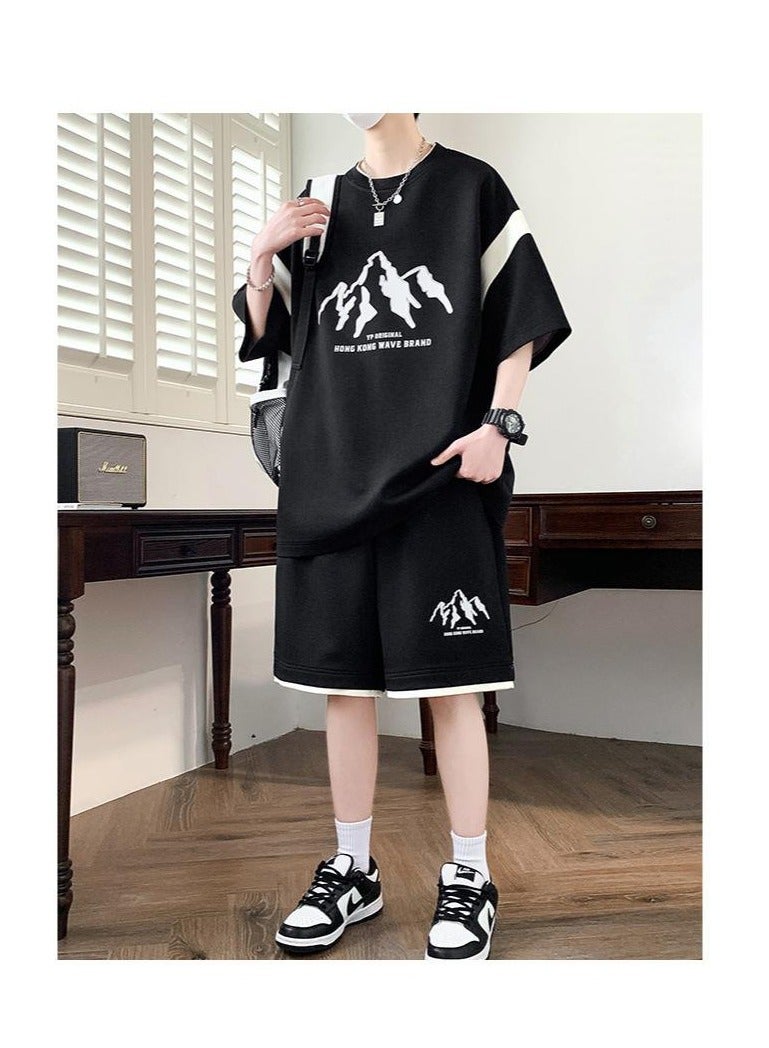 Fashionable Men's Printed Casual Short Sleeved Sports Suit  - Image 2