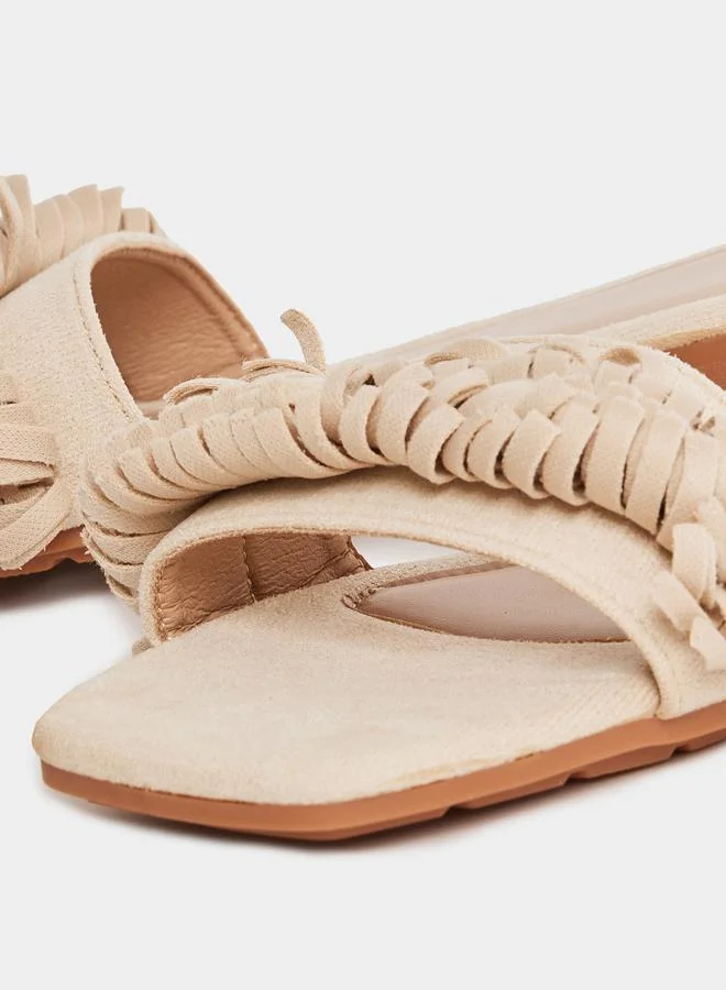 Styli Fringe Design Flat Sandals