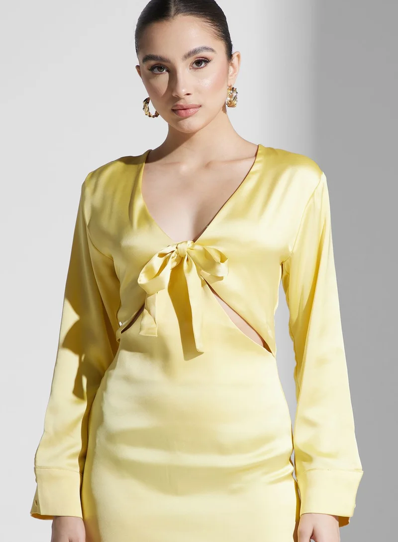 PRETTY LAVISH Cut Out Tie Detail Dress