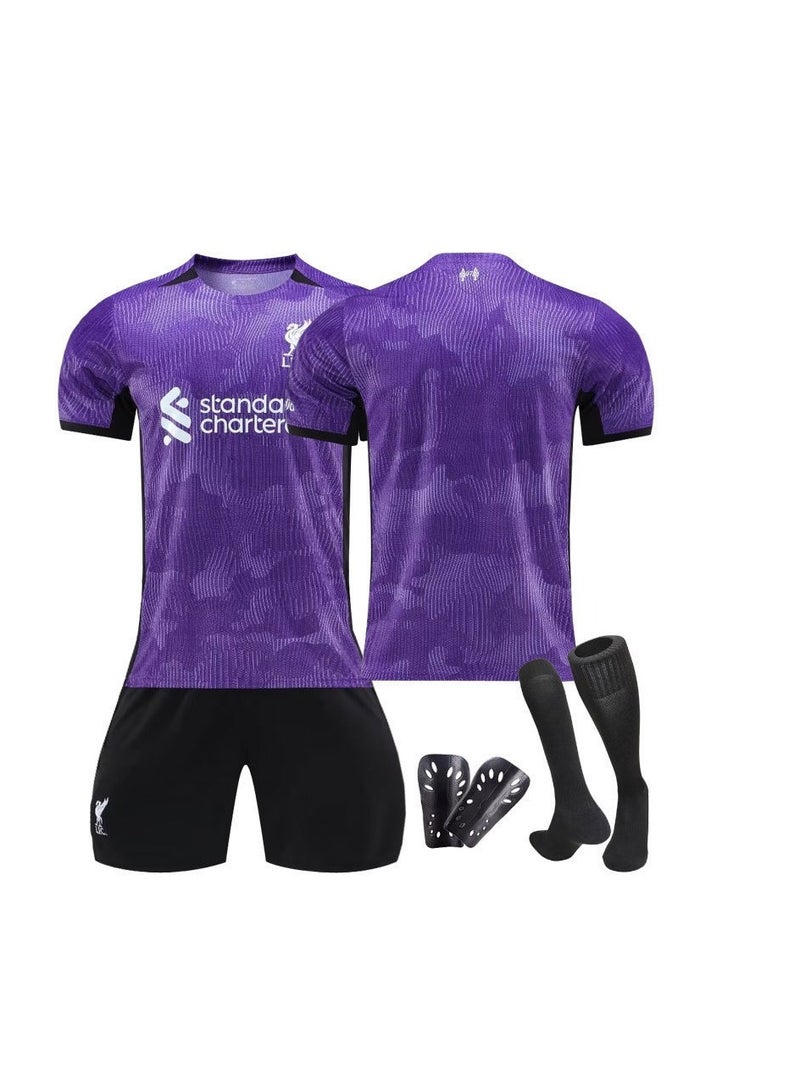 Taiahiro قميص كرة القدم الجديد القابل للتنفس والمقاوم للعرق هو معدات رياضية مصممة لعشاق كرة القدم والرياضيين. - Image 1