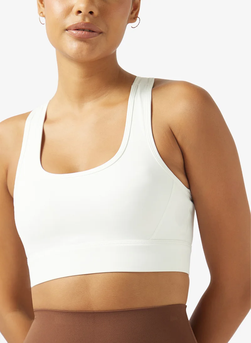 Frwd  Seamless High Support Sports Bra with Back Clasp for Women | Best Price UAE