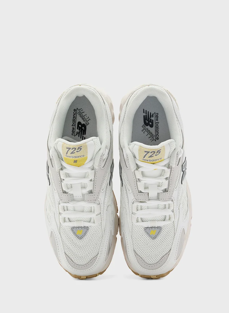 New Balance 725 Low Top Sneakers