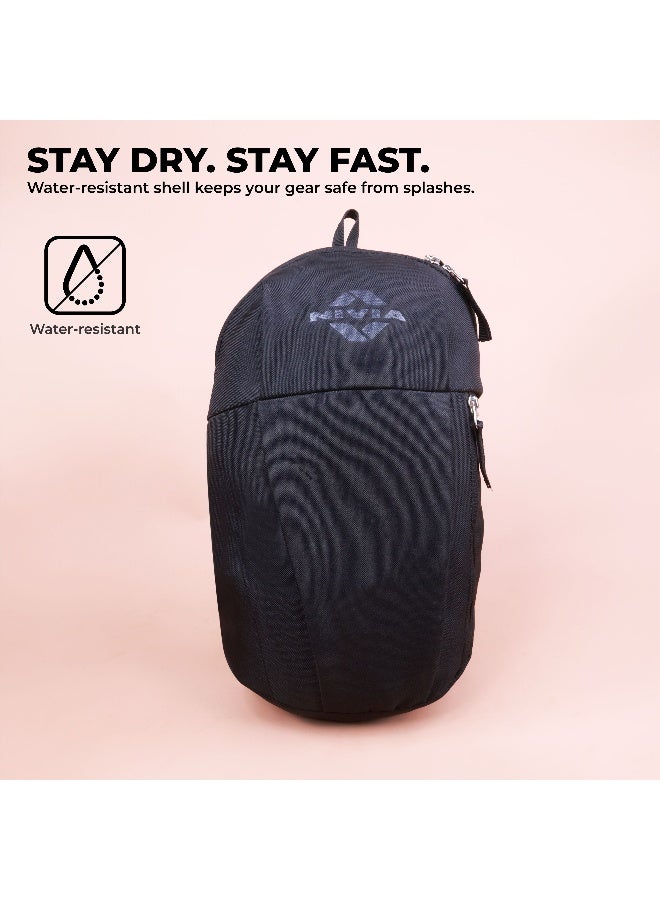 نيفيا حقيبة ظهر نيفيا بالس جونيور 2.0 للرجال والنساء، حقيبة ظهر رياضية مقاومة للماء، خفيفة الوزن، مصنوعة من البوليستر 600D المتين، مزودة بجيب رئيسي مزدوج السحاب وجيب أمامي آمن، سعة 10 لترات (أسود) - Image 3