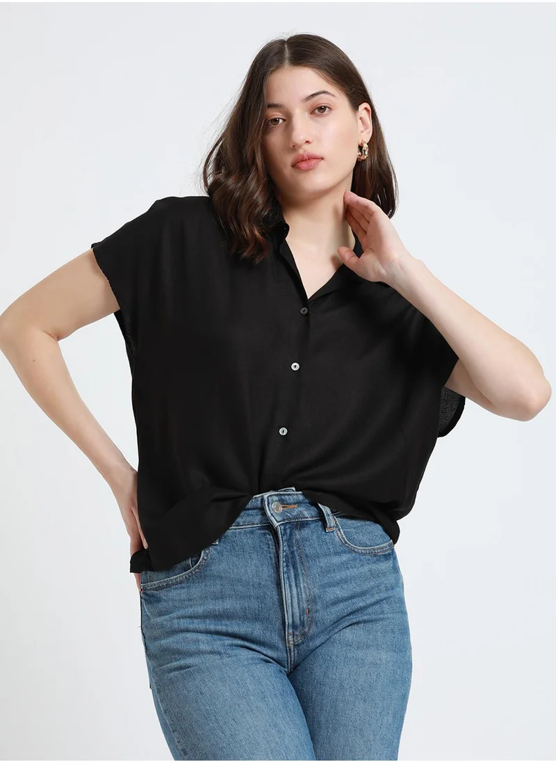 دينيس لينغو Black Relaxed Fit Shirt for Women - Viscose Moss, Solid, Half Sleeves, Casual,