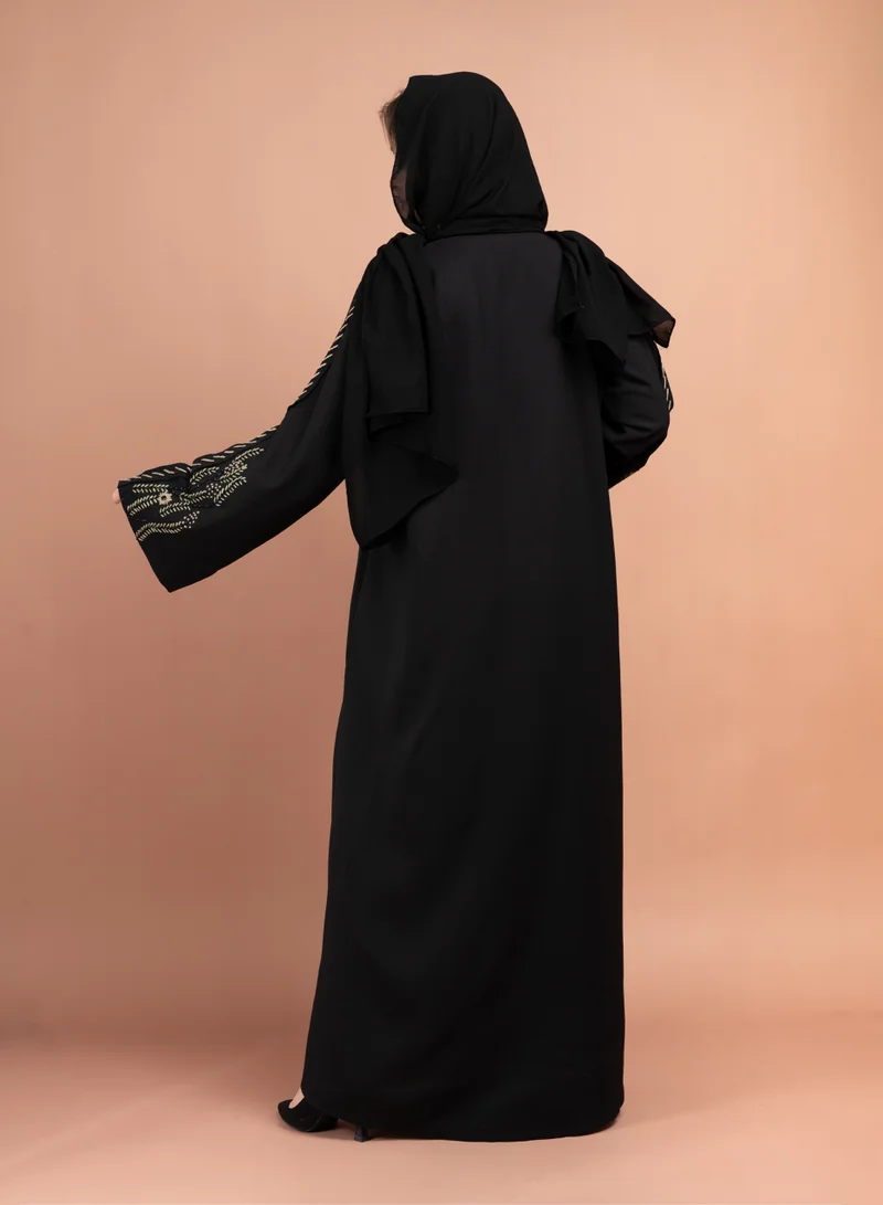 IKKXA Embroidery Handwork Emirati Abaya AIK5049
