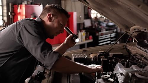 Streamlight 75710 Stinger 425-Lumen LED Rechargeable Flashlight with Nimh Battery Without Charger, Black - Image 4