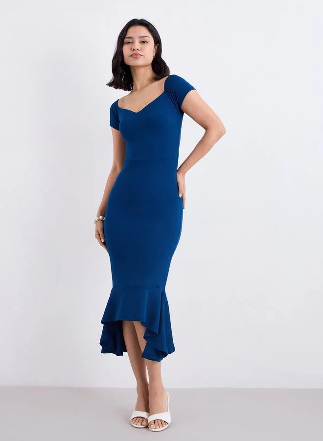 Styli Styli Blue Sweetheart Neck Bodycon Midi Dress