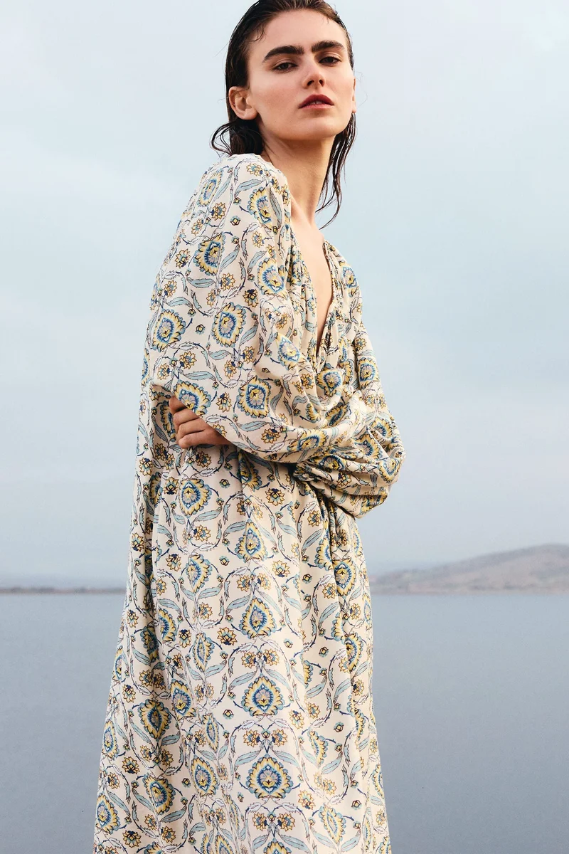 اتش اند ام فستان تونيك بقصّة فضفاضة