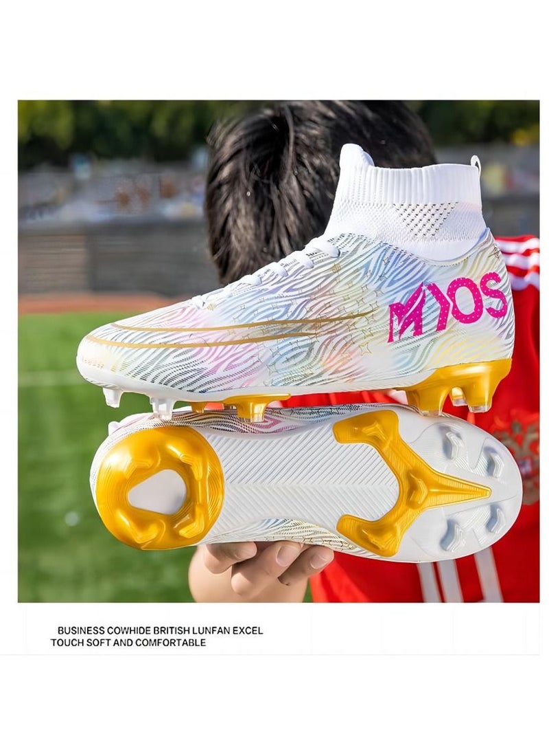 Casual and fashionable sports football shoes  - Image 2