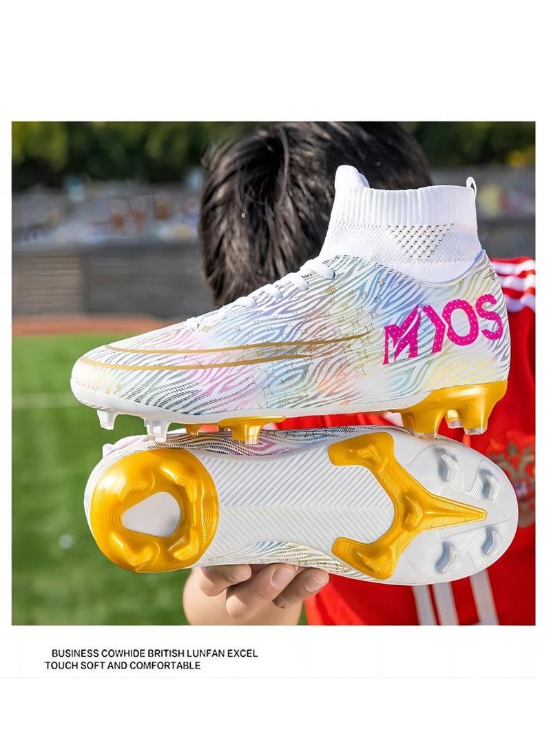 Casual and fashionable sports football shoes  - Image 3